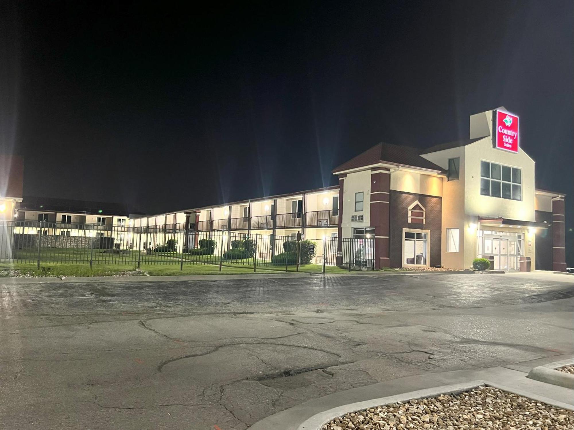 Countryside Suites Kansas City Independence I-70 East Sports Complex Hotel Екстер'єр фото
