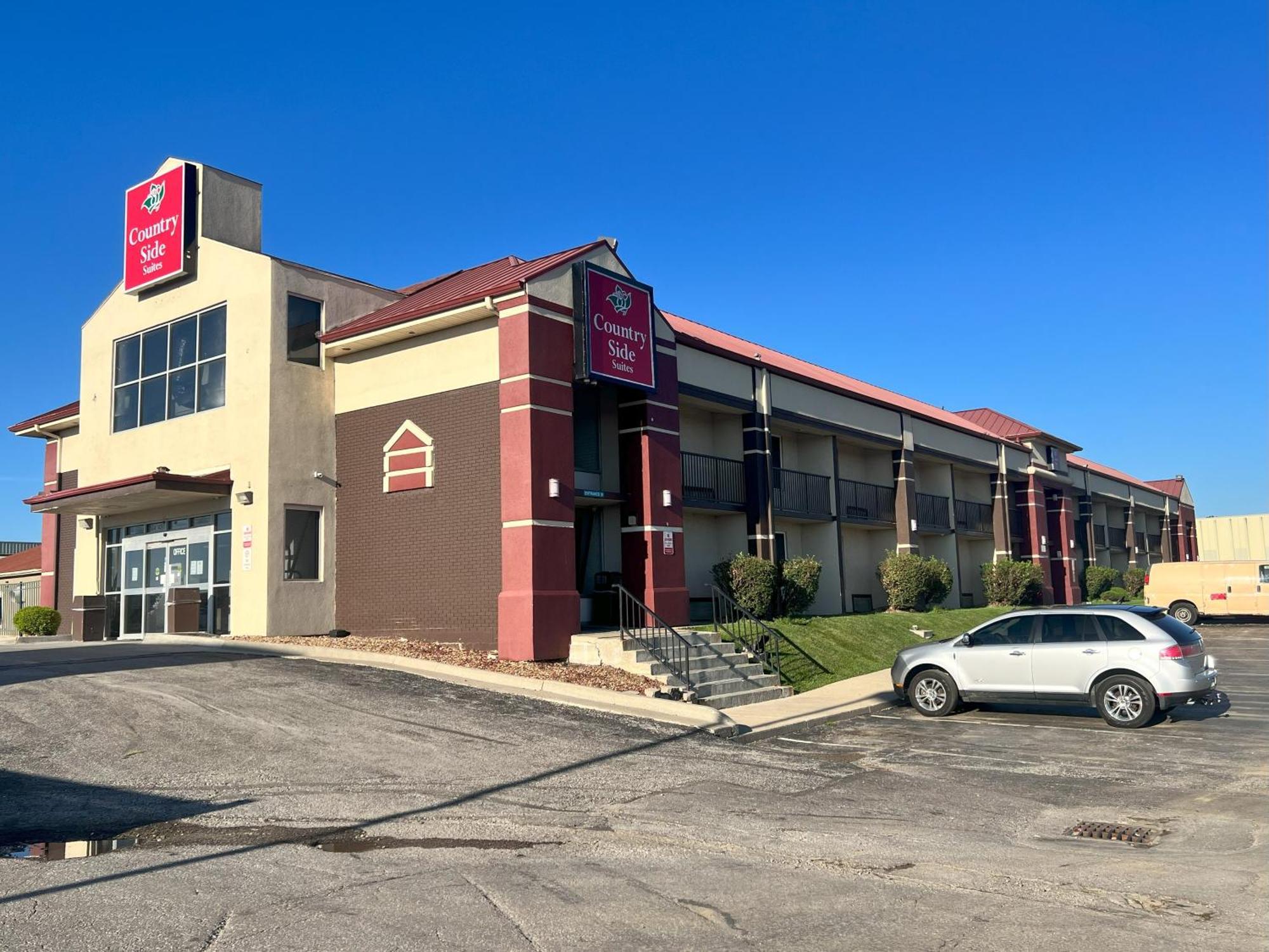 Countryside Suites Kansas City Independence I-70 East Sports Complex Hotel Екстер'єр фото