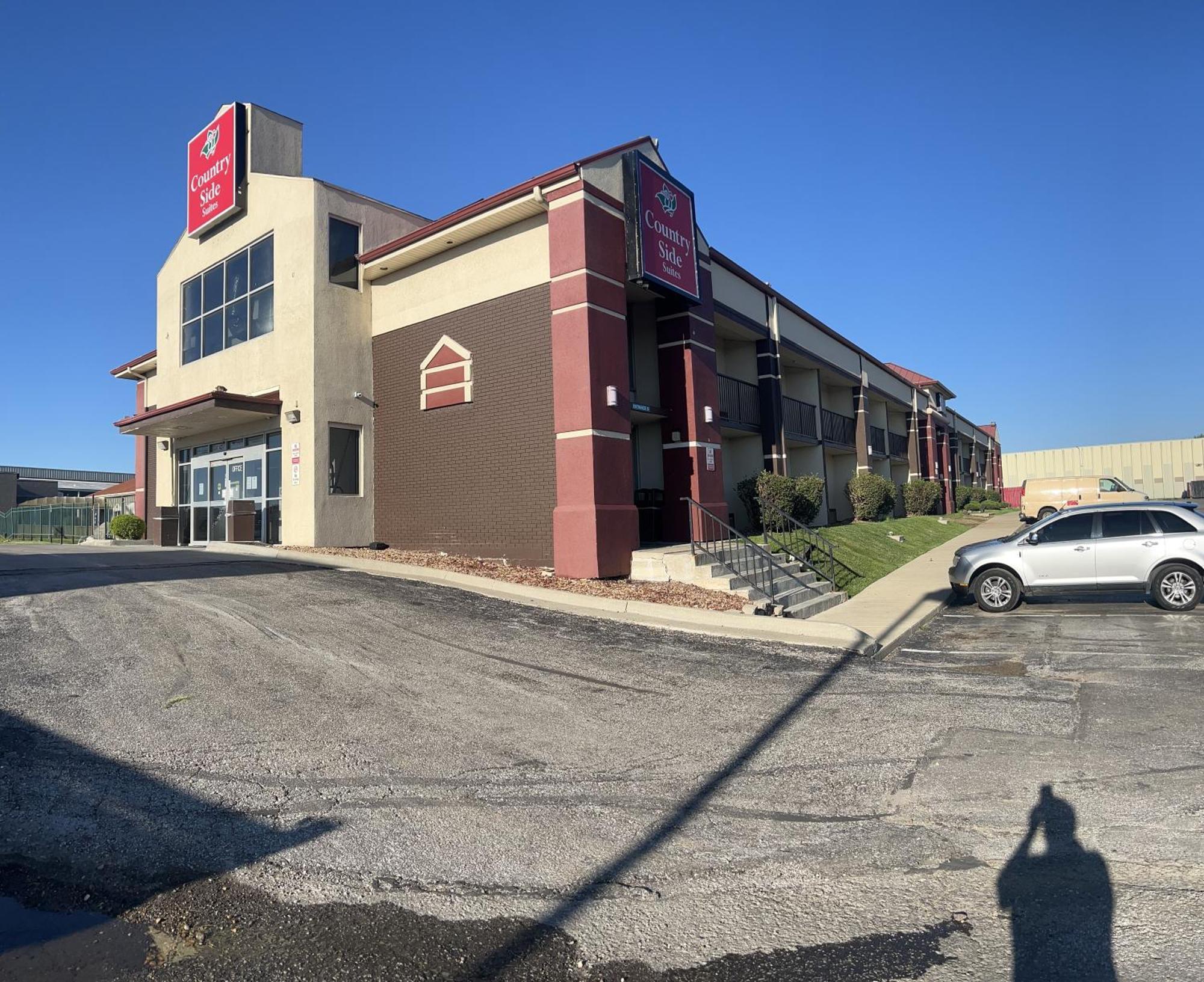 Countryside Suites Kansas City Independence I-70 East Sports Complex Hotel Екстер'єр фото