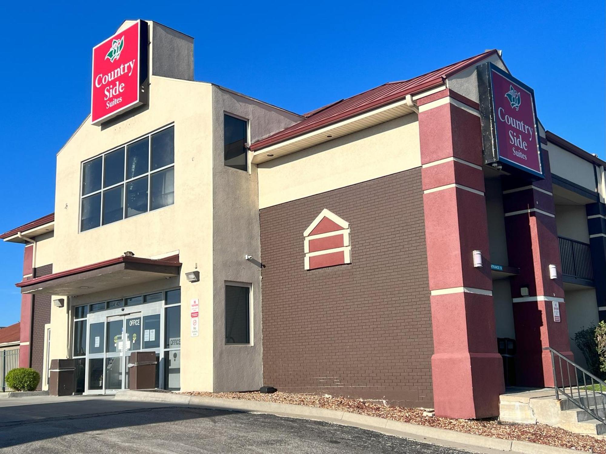 Countryside Suites Kansas City Independence I-70 East Sports Complex Hotel Екстер'єр фото