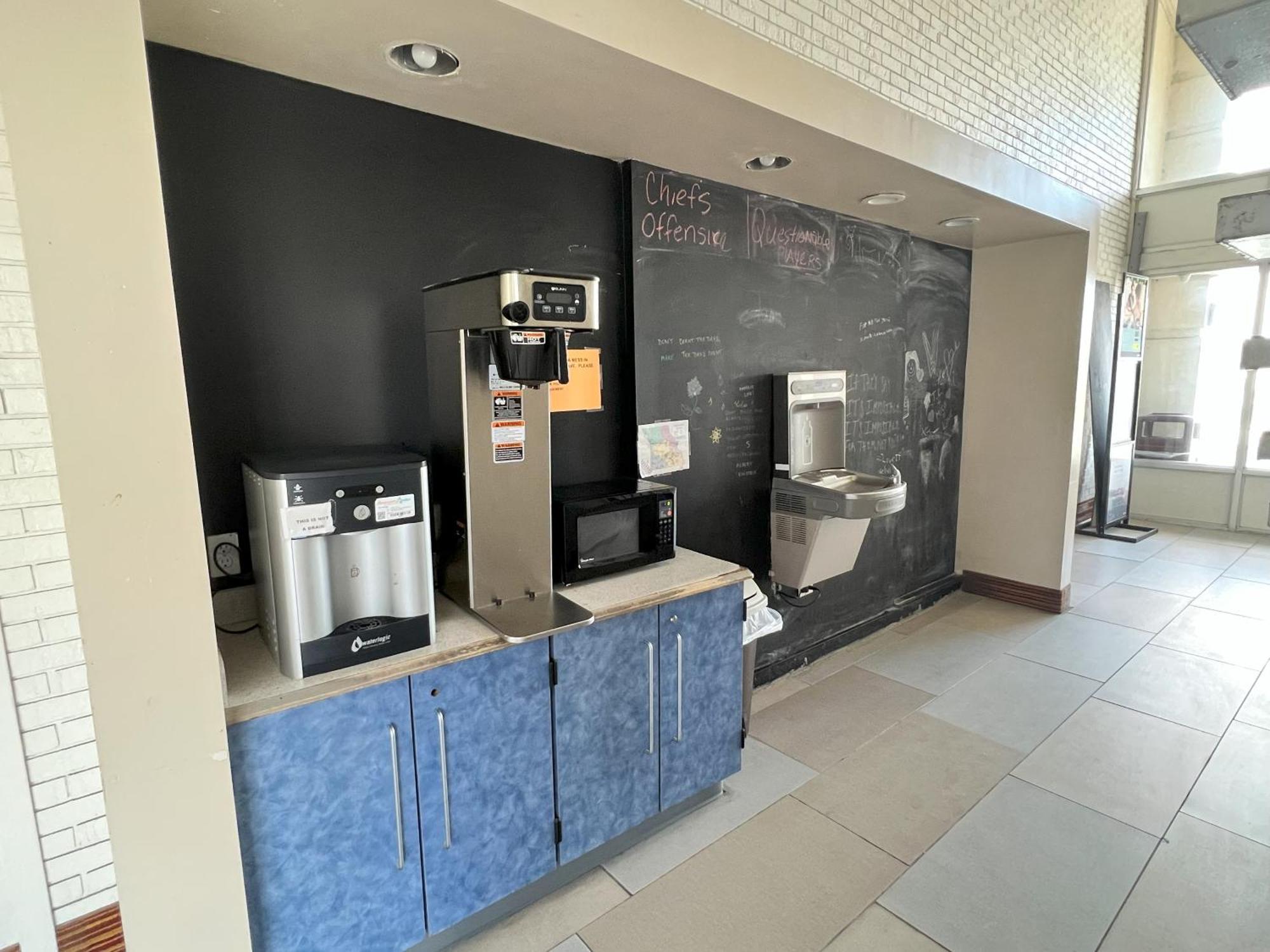 Countryside Suites Kansas City Independence I-70 East Sports Complex Hotel Екстер'єр фото