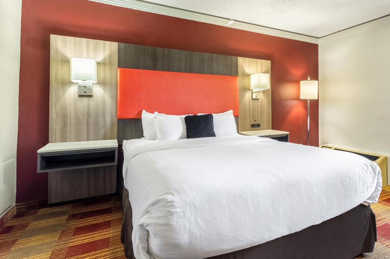 Countryside Suites Kansas City Independence I-70 East Sports Complex Hotel Екстер'єр фото